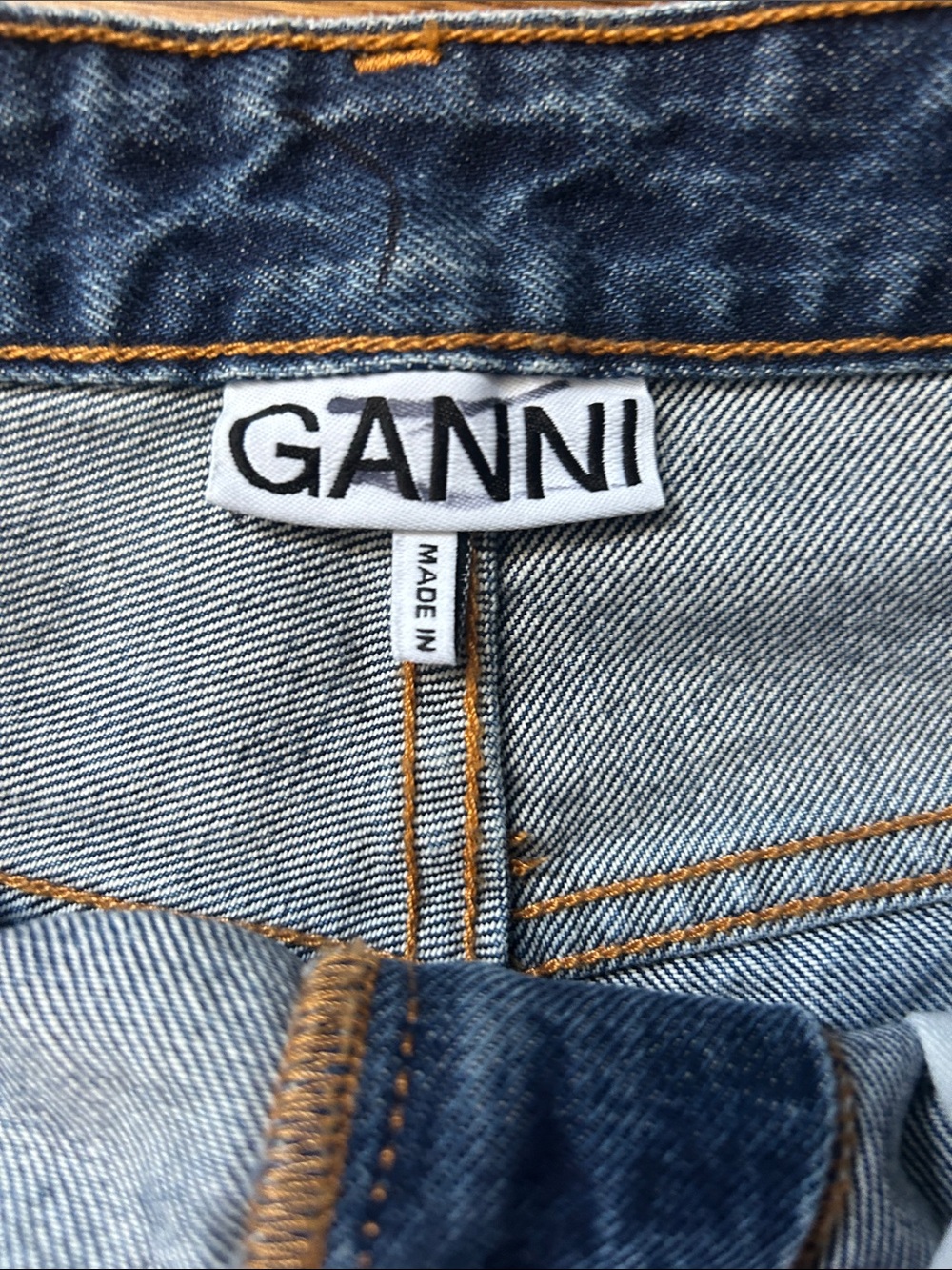 Ganni Women’s Indigo Blue Straight Jeans with Back Pocket Logo Size 31 cropped - Picture 5 of 9